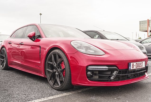 Porsche 971 Panamera GTS Sport Turismo