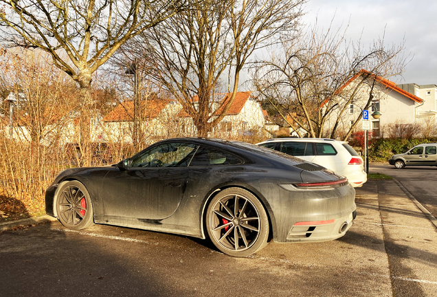 Porsche 992 Carrera S