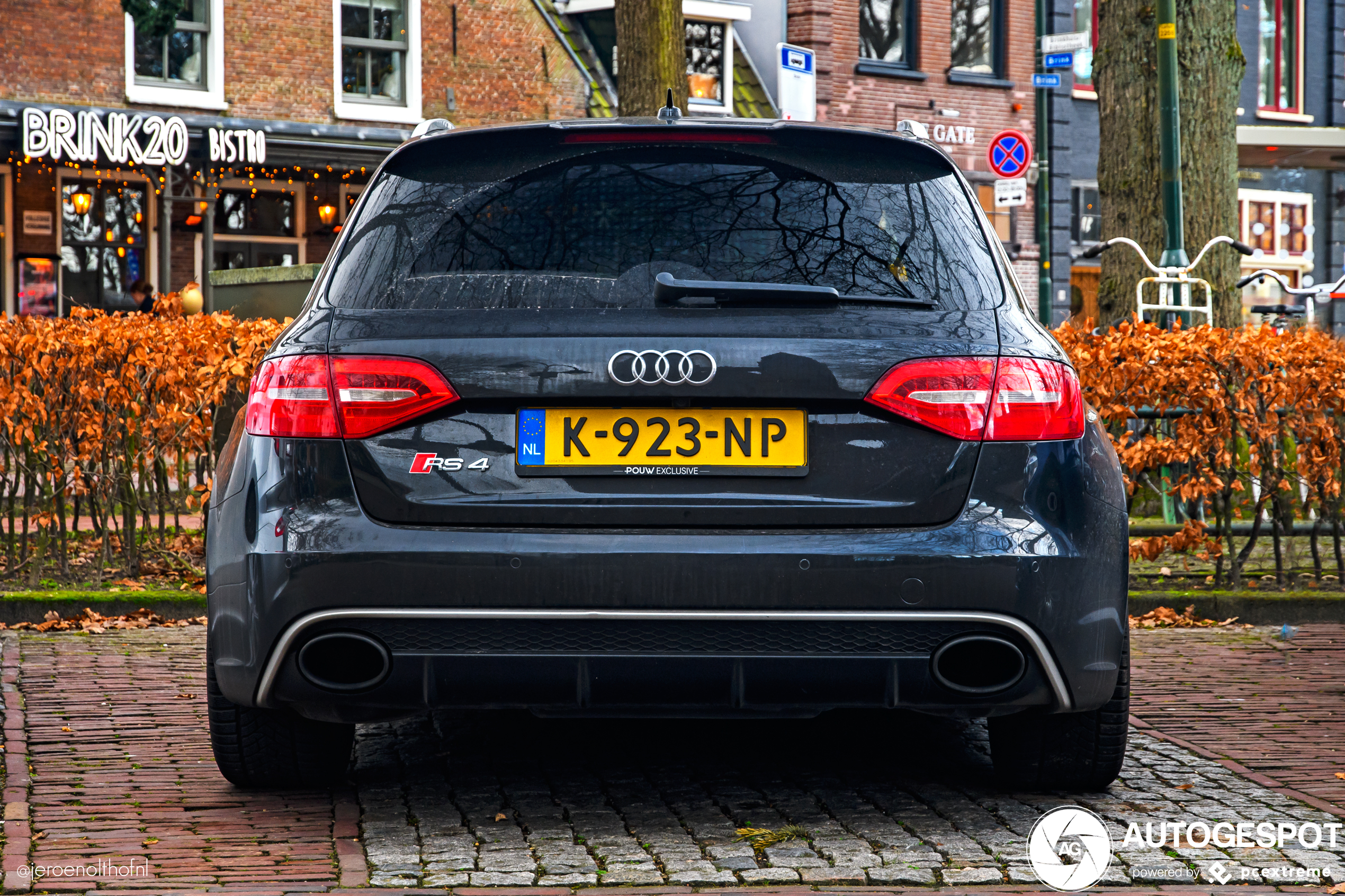 Audi RS4 Avant B8