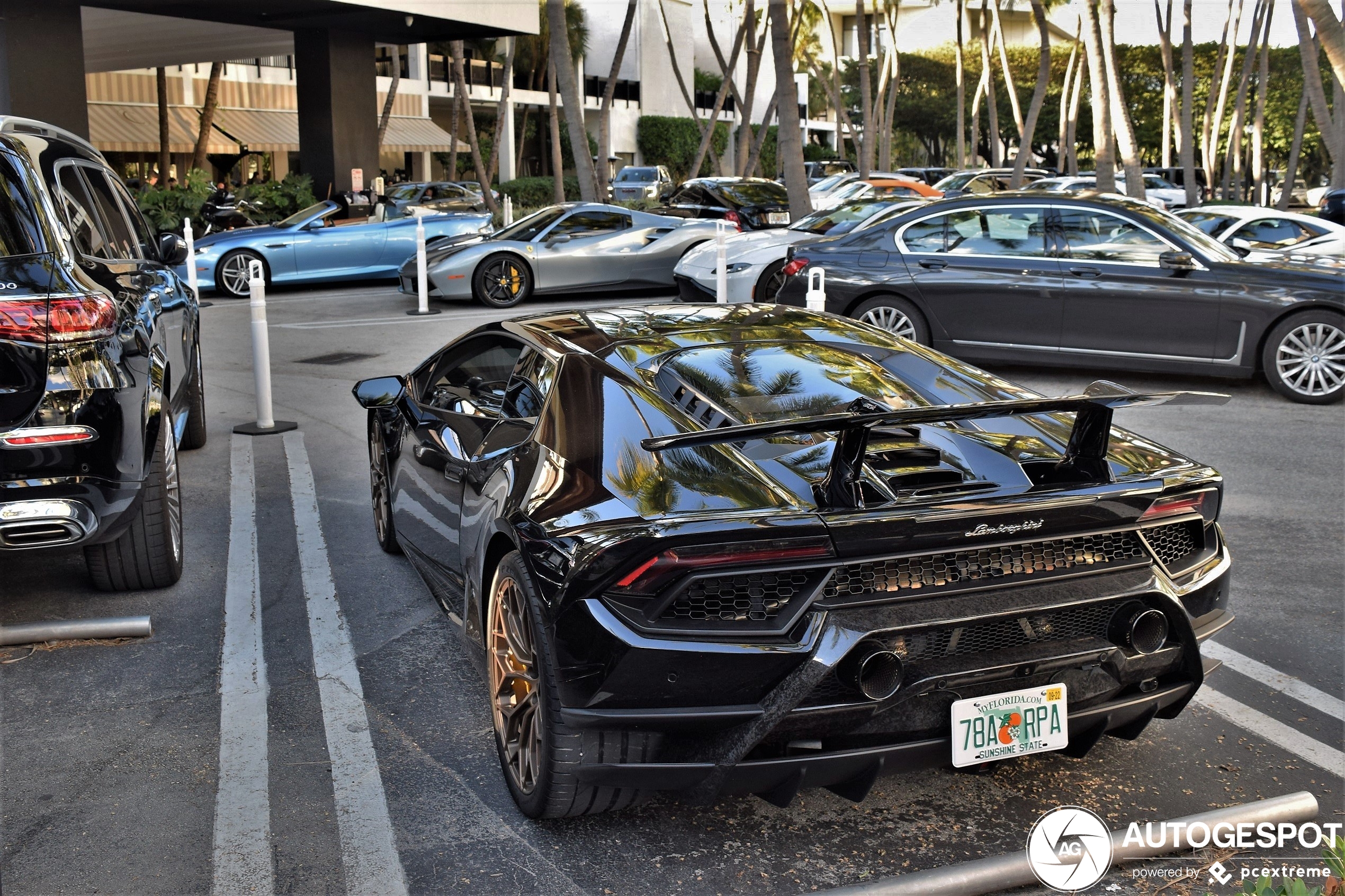 Lamborghini Huracán LP640-4 Performante