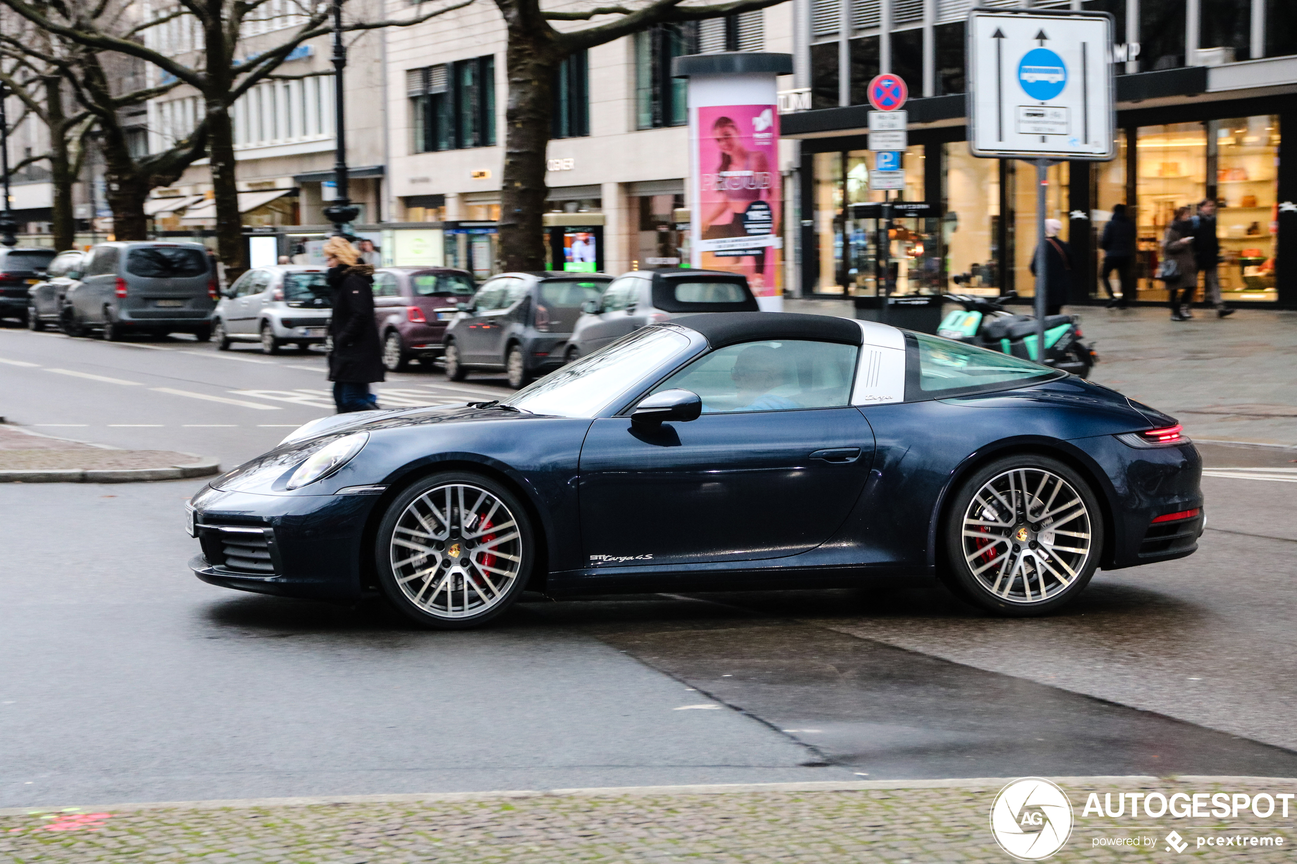 Porsche 992 Targa 4S