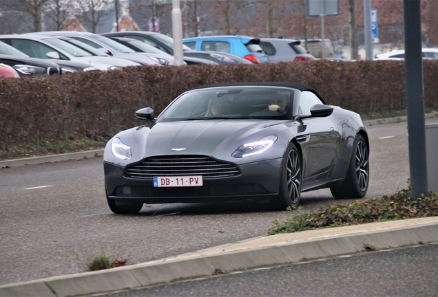 Aston Martin DB11 V8 Volante