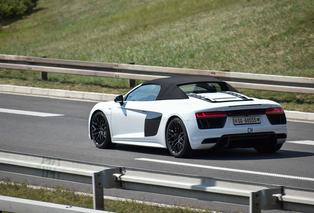 Audi R8 V10 Spyder 2016