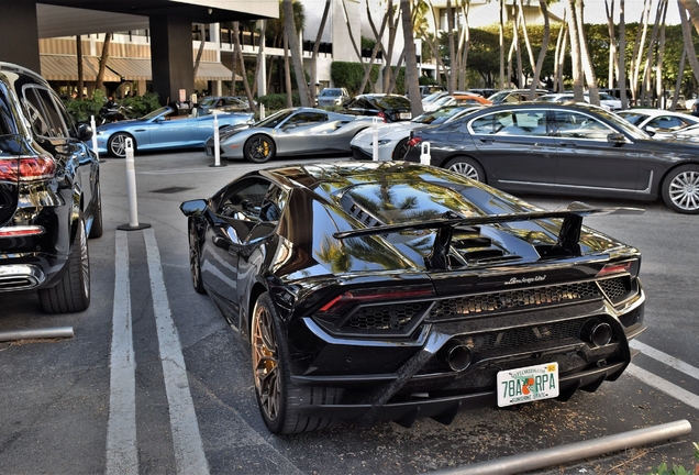 Lamborghini Huracán LP640-4 Performante