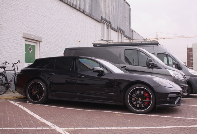 Porsche 971 Panamera Turbo Sport Turismo