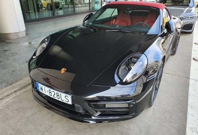 Porsche 992 Carrera GTS Cabriolet