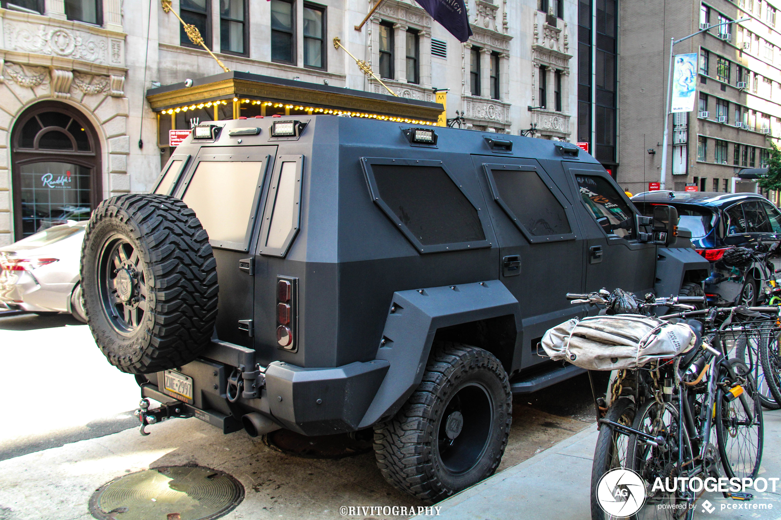US Specialty Vehicles Rhino GX - 29 January 2022 - Autogespot