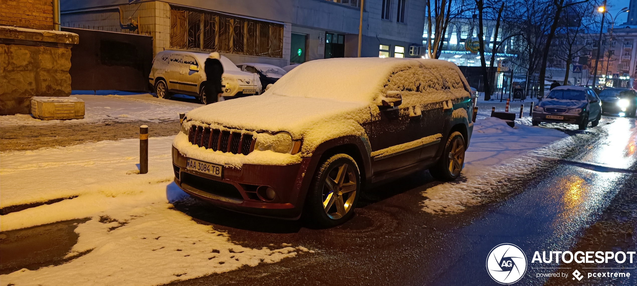 Jeep Grand Cherokee SRT-8 2005