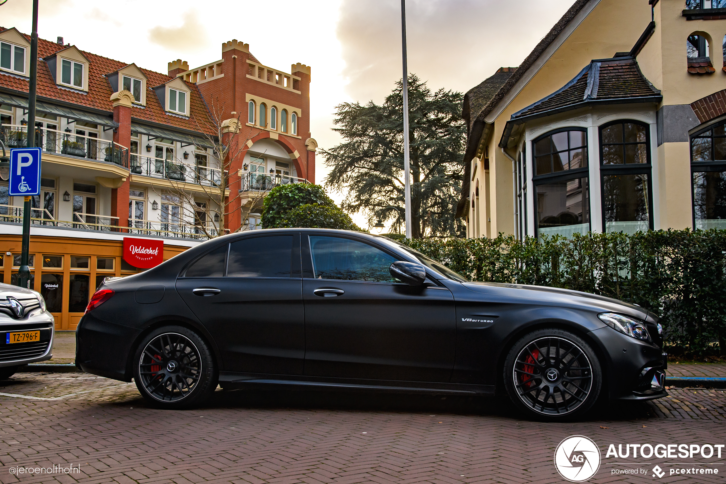 Mercedes-AMG C 63 S W205