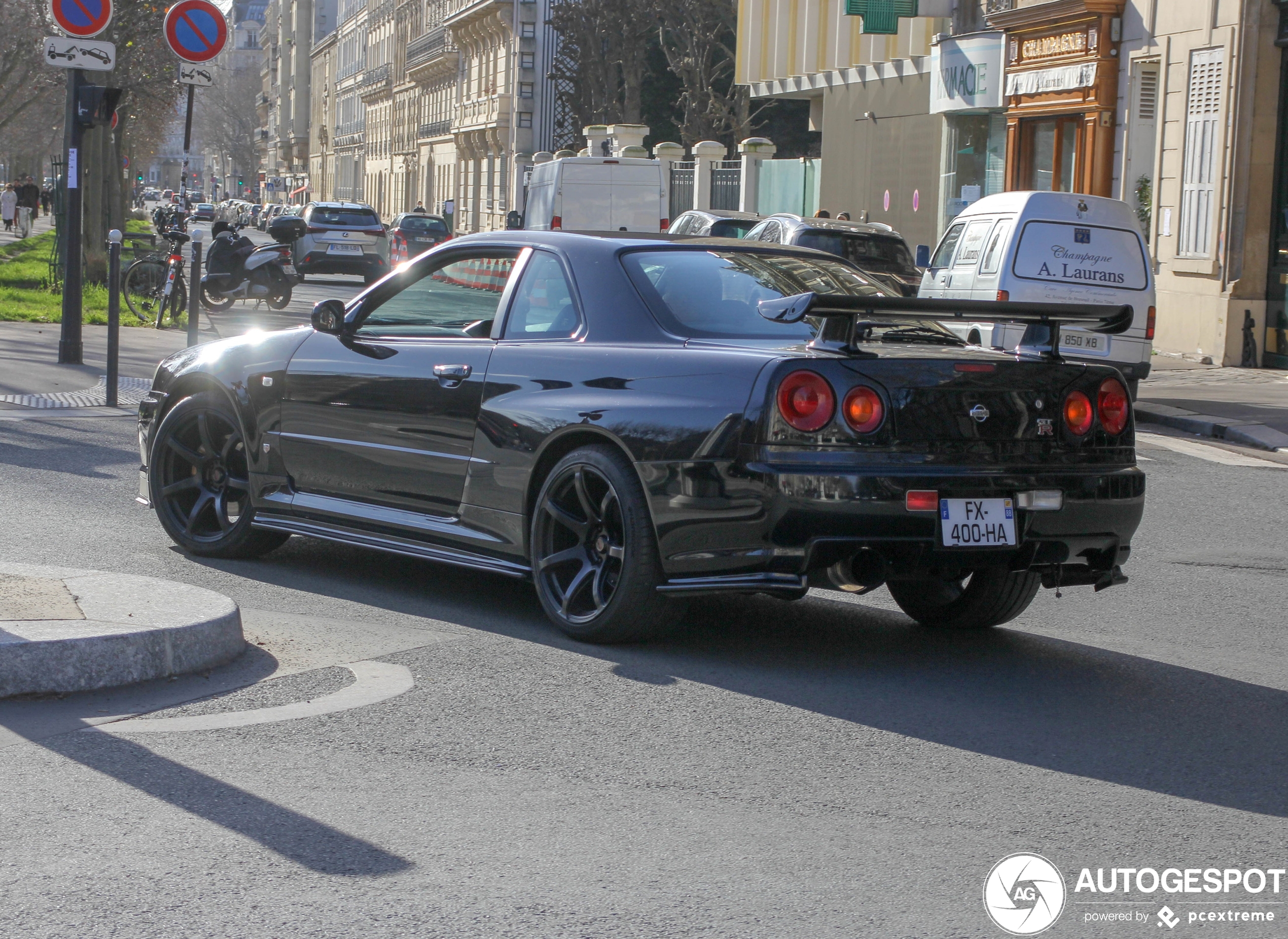 Nissan Skyline R34 GT-R - 30 January 2022 - Autogespot