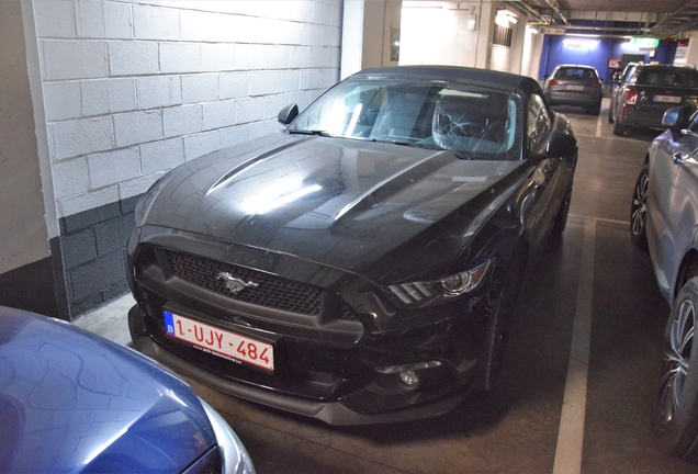 Ford Mustang GT Convertible 2015