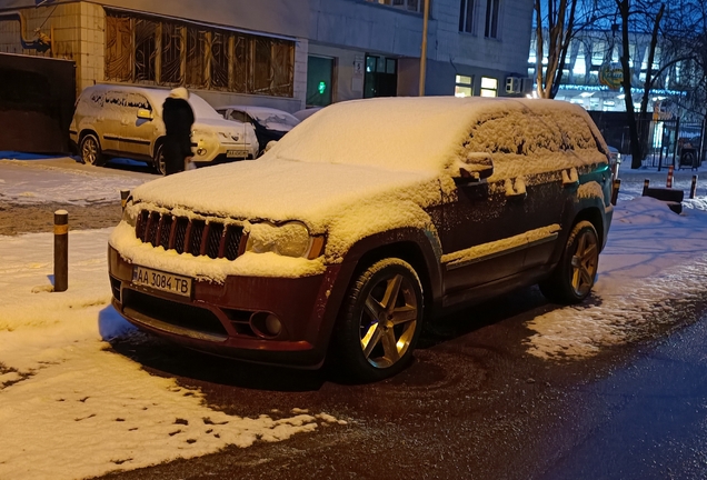 Jeep Grand Cherokee SRT-8 2005