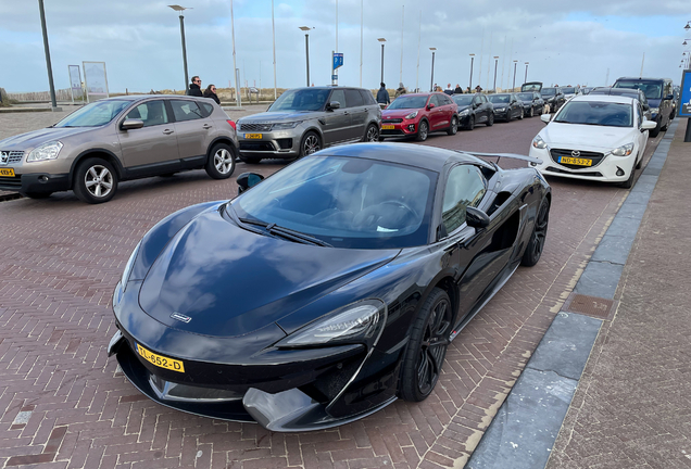 McLaren 570S