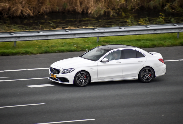 Mercedes-AMG C 63 S W205