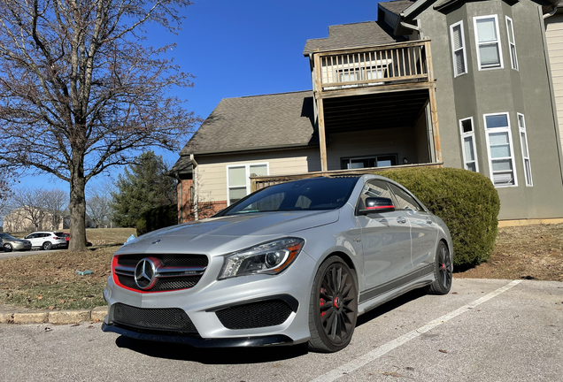 Mercedes-Benz CLA 45 AMG Edition 1 C117