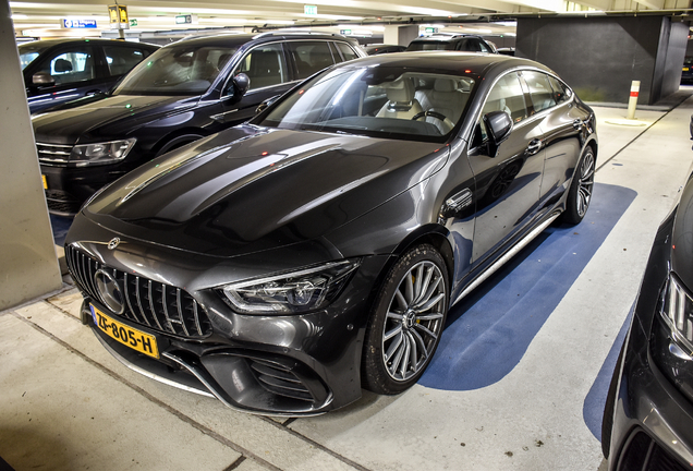 Mercedes-AMG GT 63 S X290