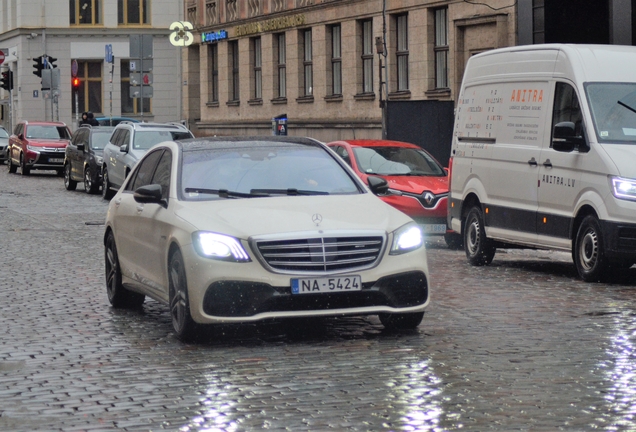 Mercedes-AMG S 63 V222 2017