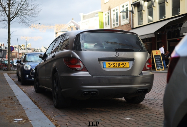 Mercedes-Benz R 63 AMG