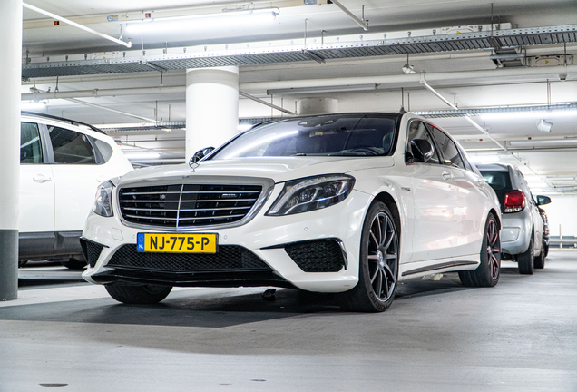 Mercedes-Benz S 63 AMG V222