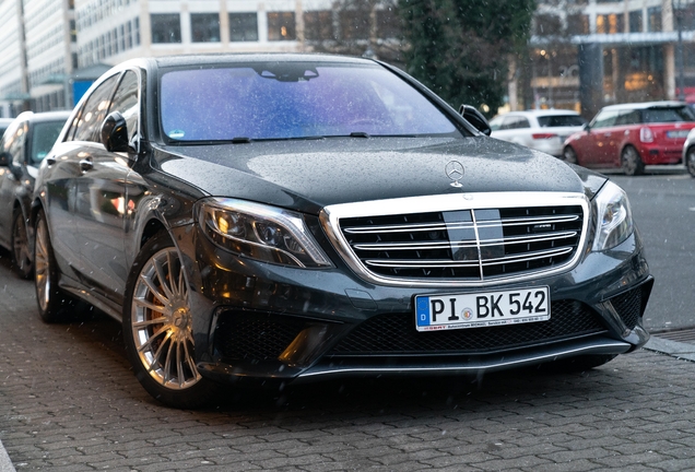 Mercedes-Benz S 65 AMG V222