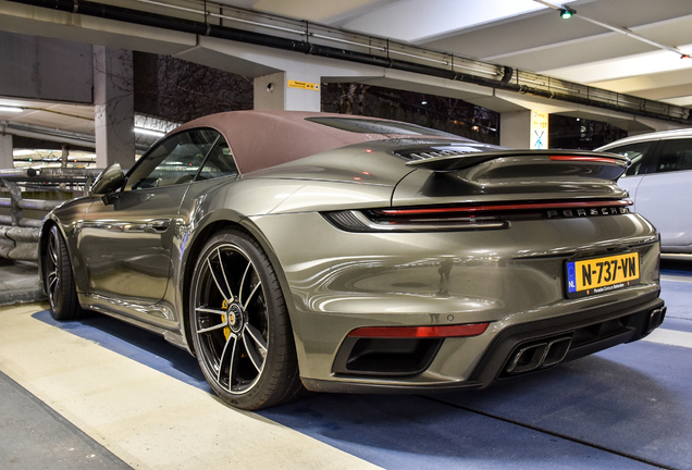 Porsche 992 Turbo S Cabriolet