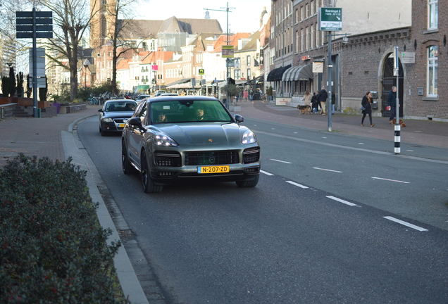 Porsche Cayenne Coupé Turbo S E-Hybrid