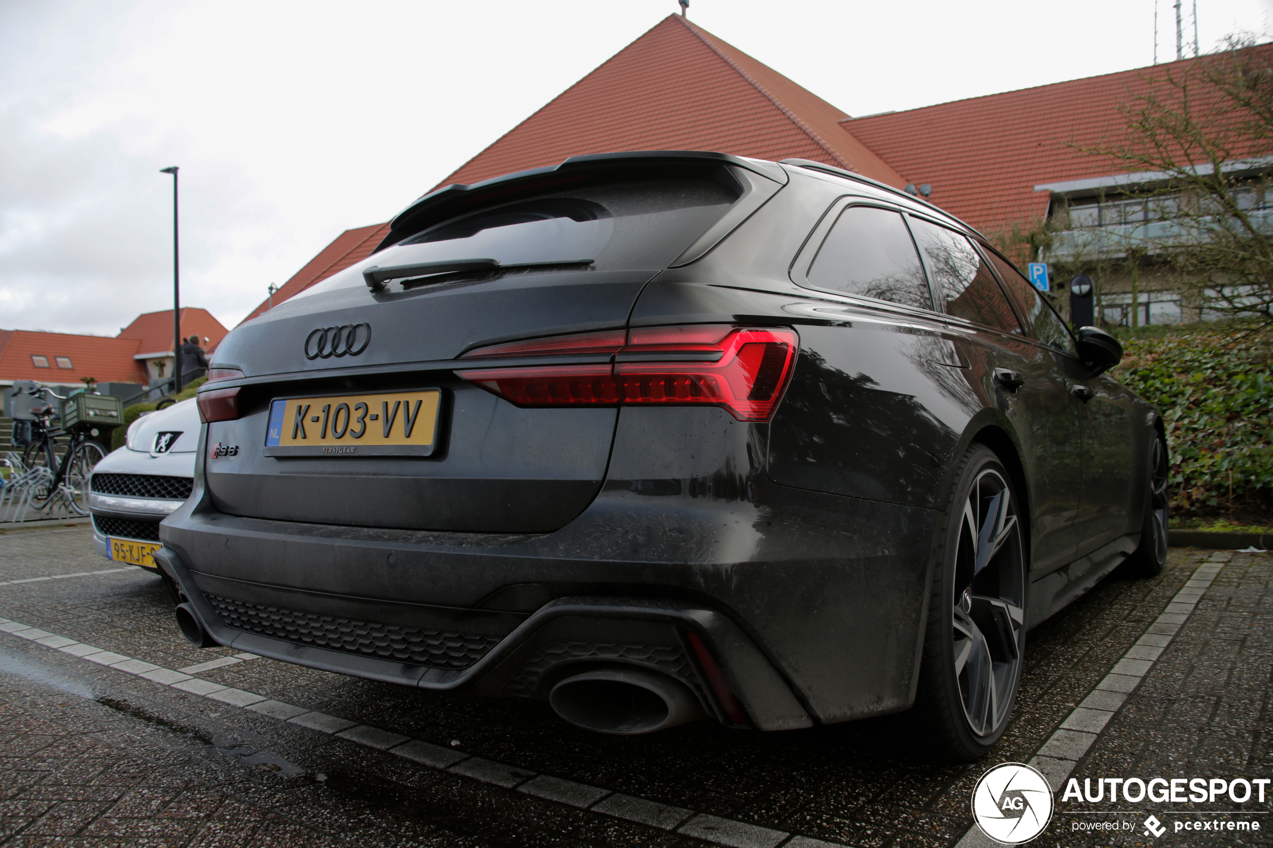 Audi RS6 Avant C8