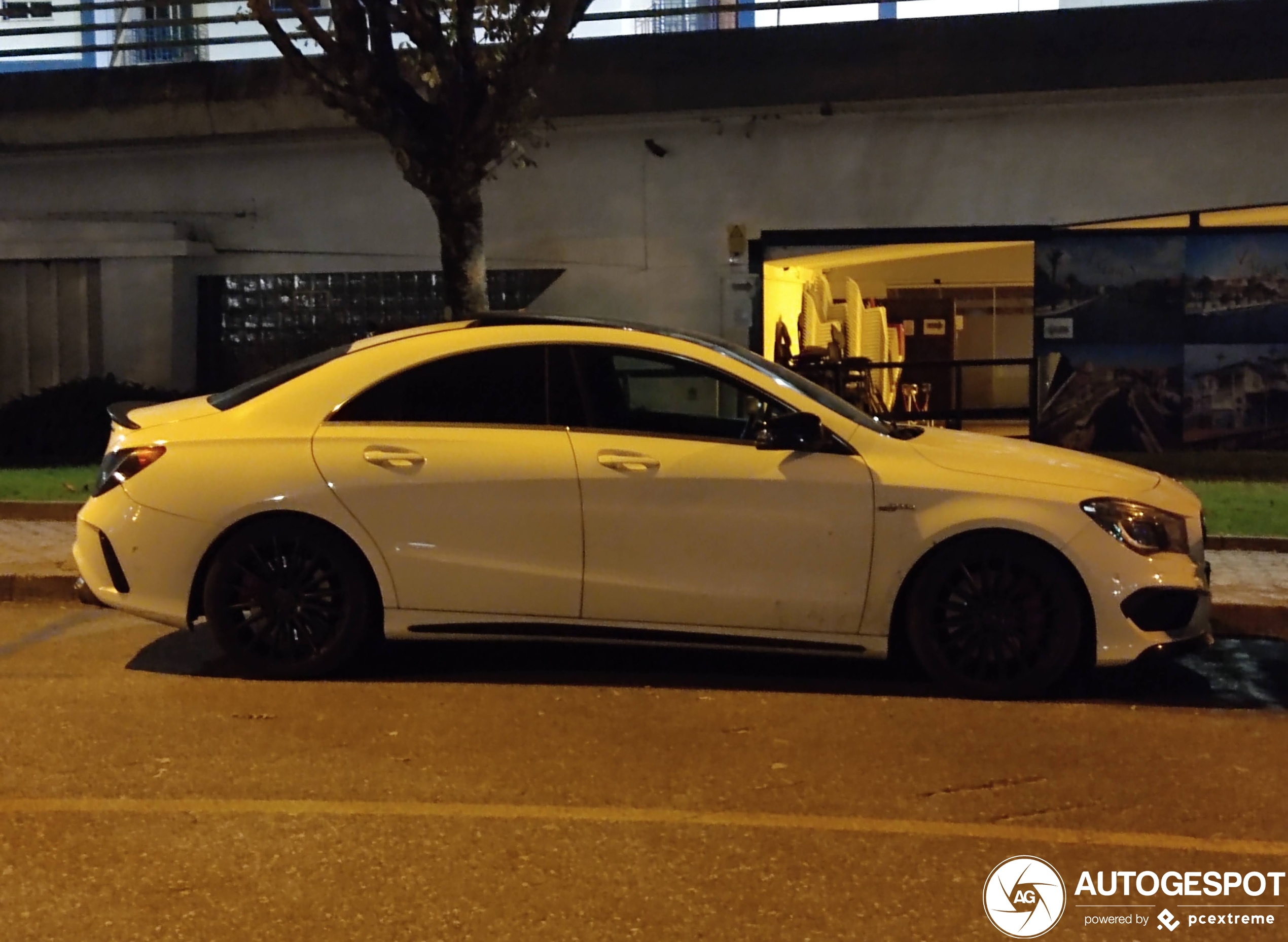 Mercedes-Benz CLA 45 AMG C117