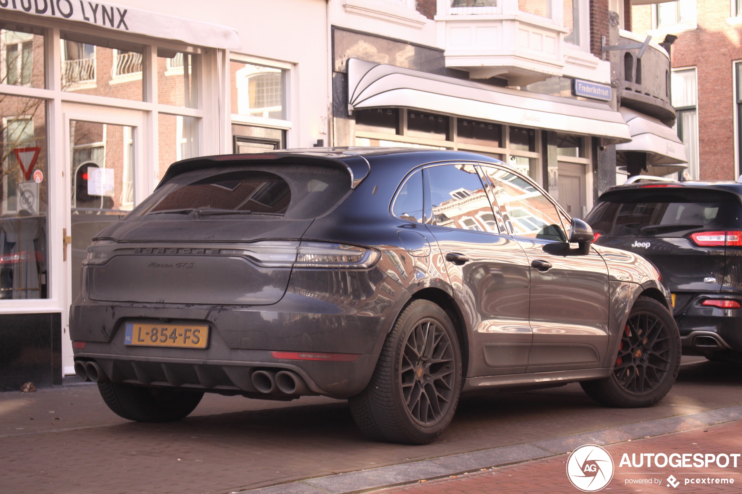 Porsche 95B Macan GTS MkII