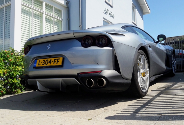 Ferrari 812 Superfast