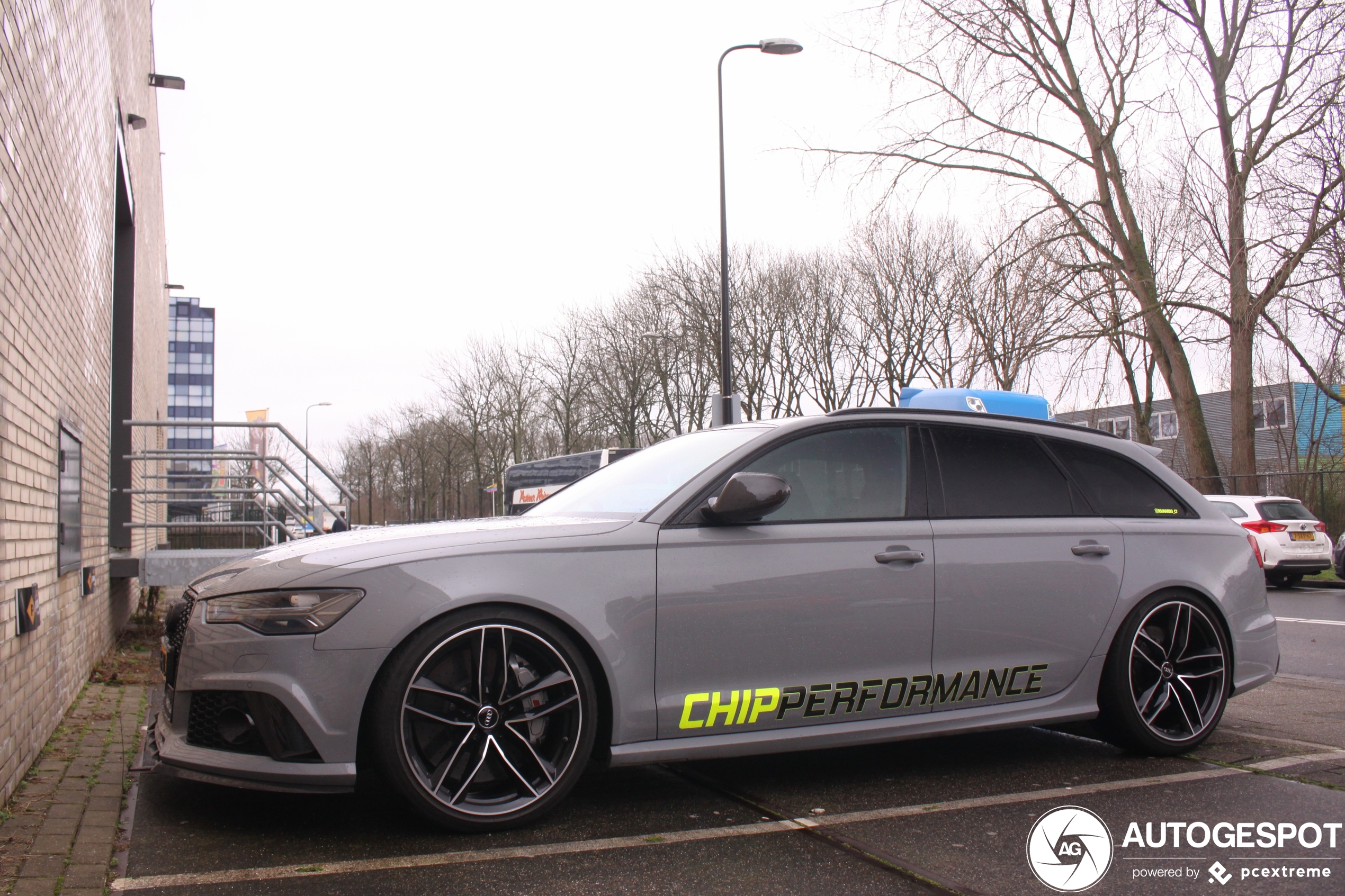 Audi RS6 Avant C7 2015