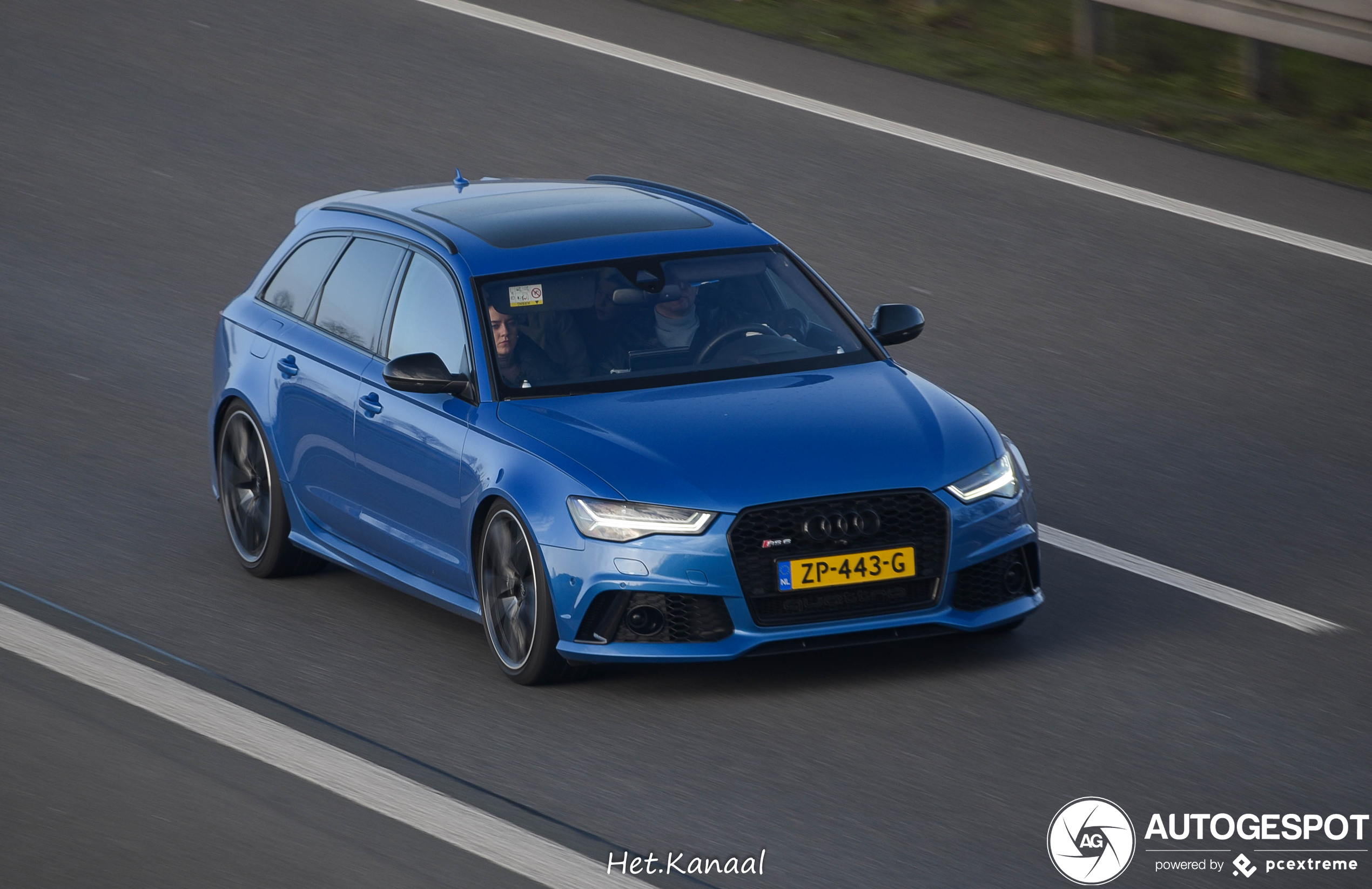 Audi RS6 Avant C7 2015