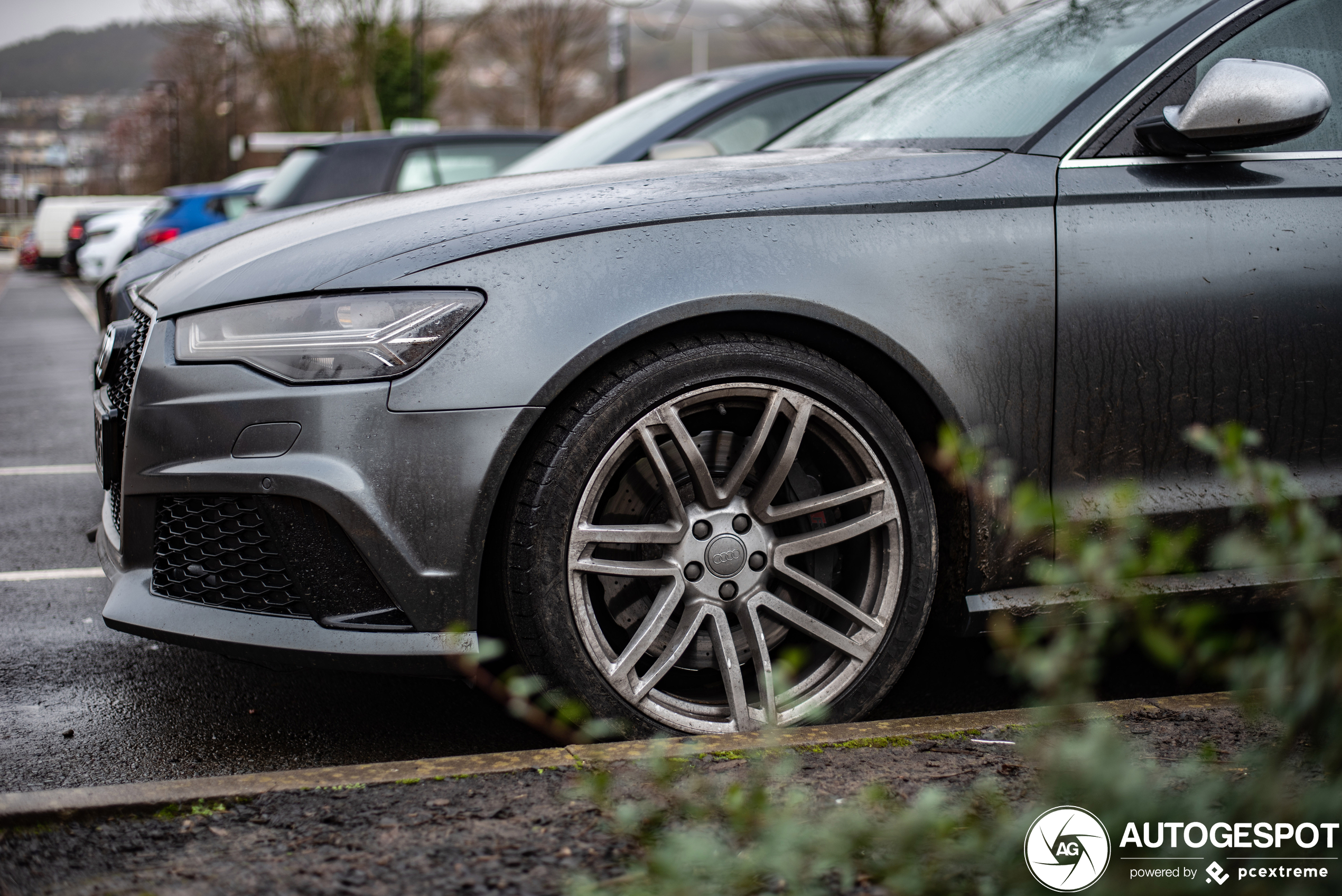 Audi RS6 Avant C7 2015