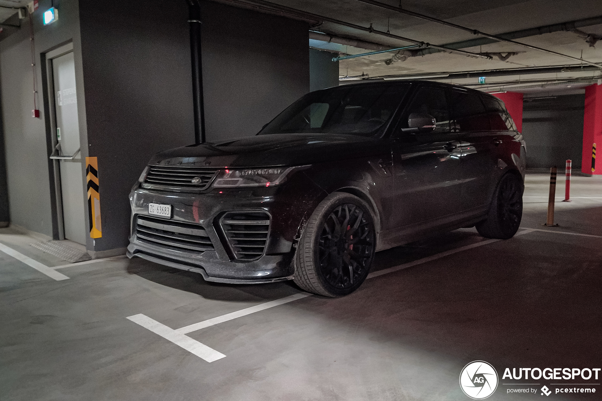 Land Rover Urban Edition Land Rover Urban Range Rover Sport SVR 2018 Carbon Edition - 01 ...