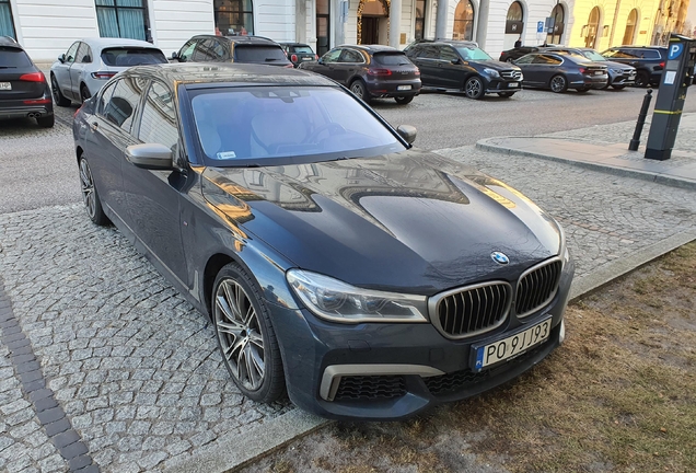 BMW M760Li xDrive 40 Jahre Edition