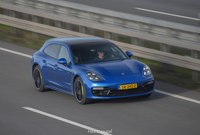 Porsche 971 Panamera Turbo S E-Hybrid Sport Turismo