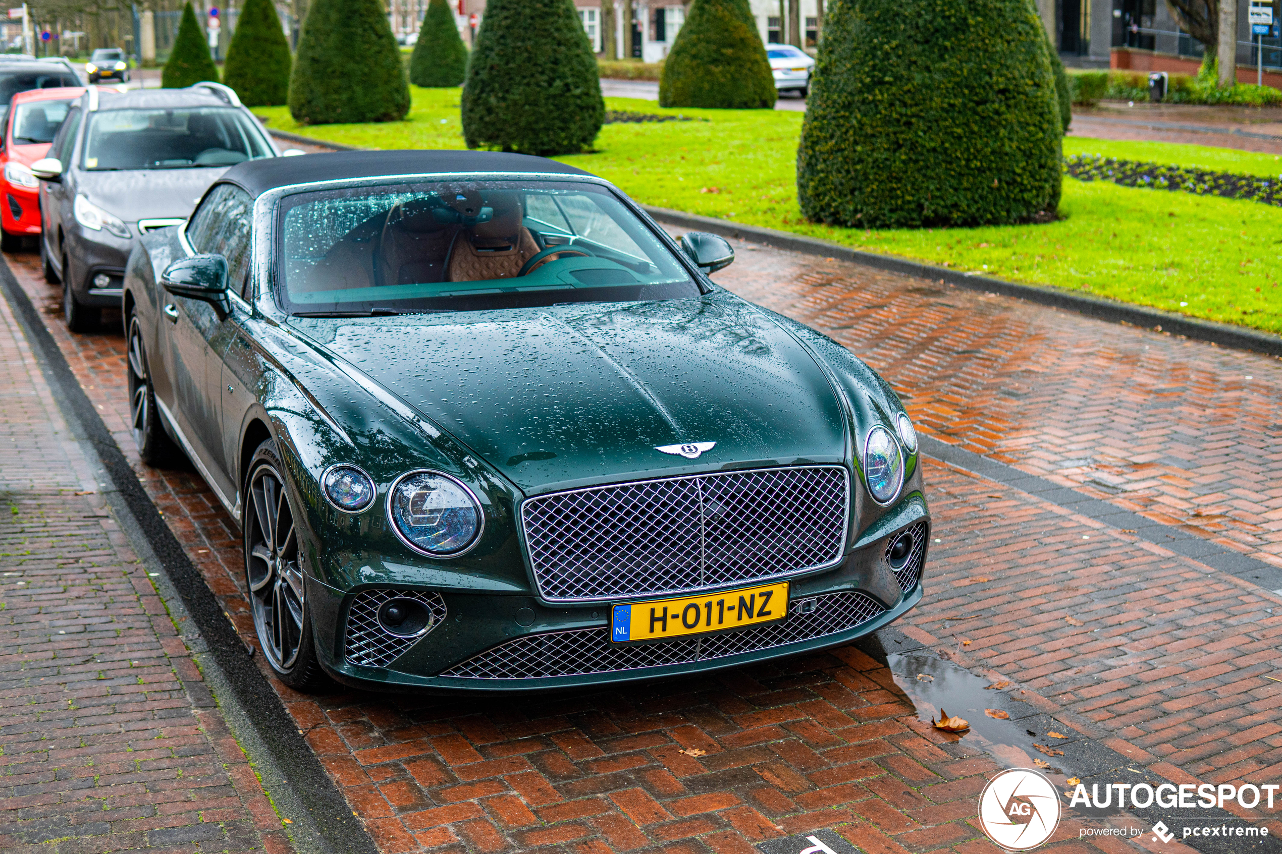 Bentley Continental GTC V8 2020