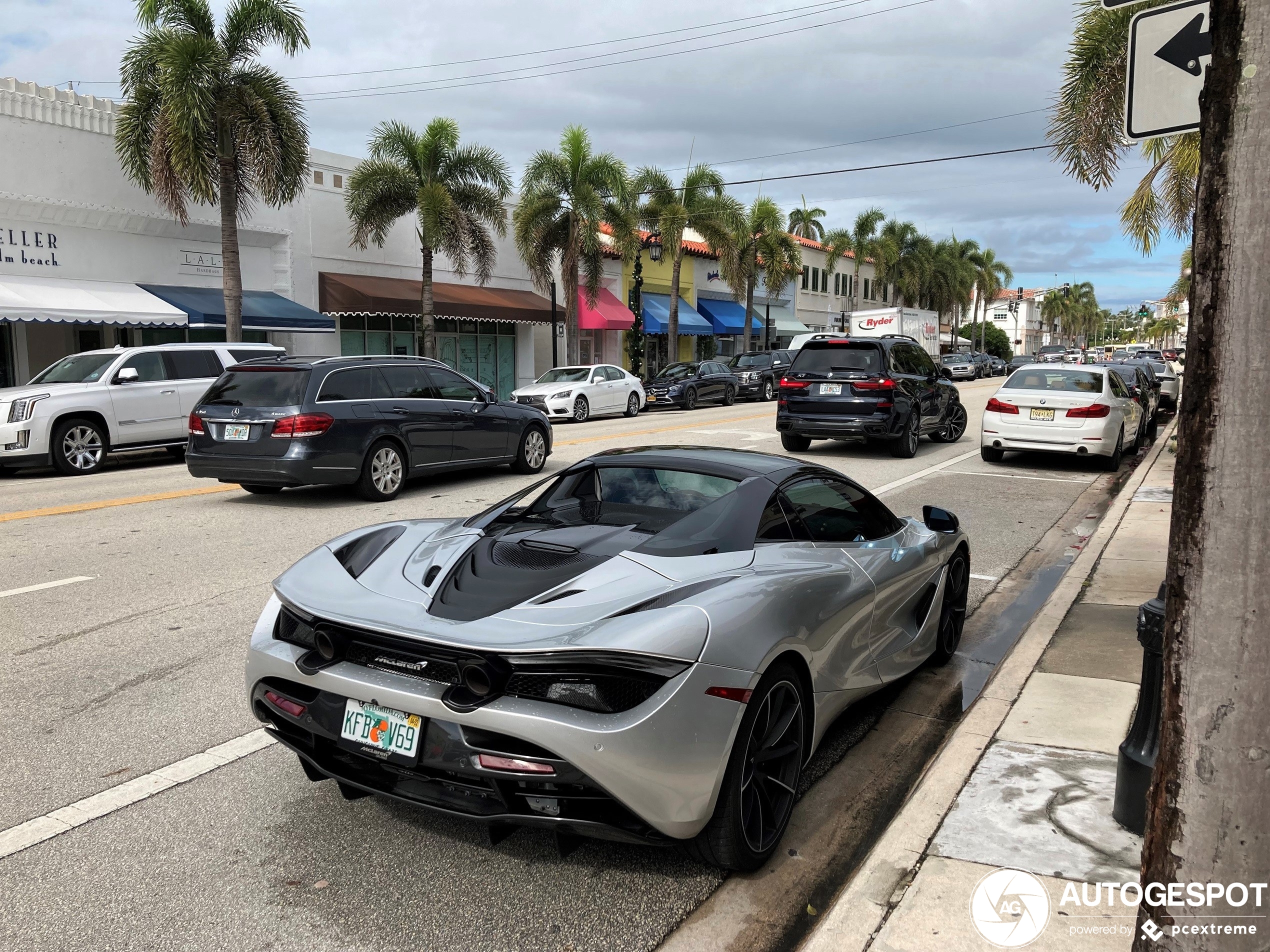 McLaren 720S Spider