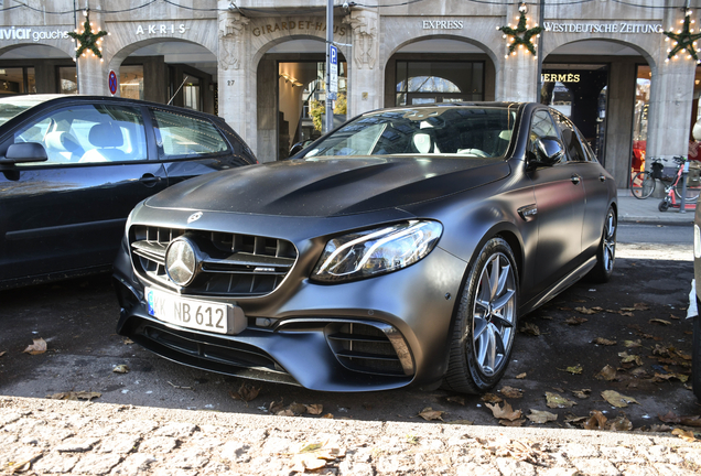 Mercedes-AMG E 63 S W213