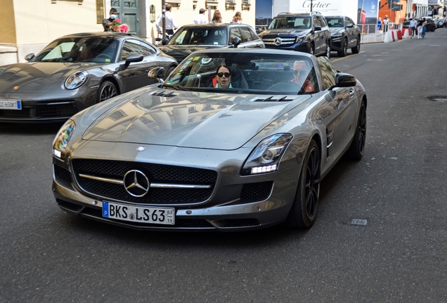 Mercedes-Benz SLS AMG GT Roadster