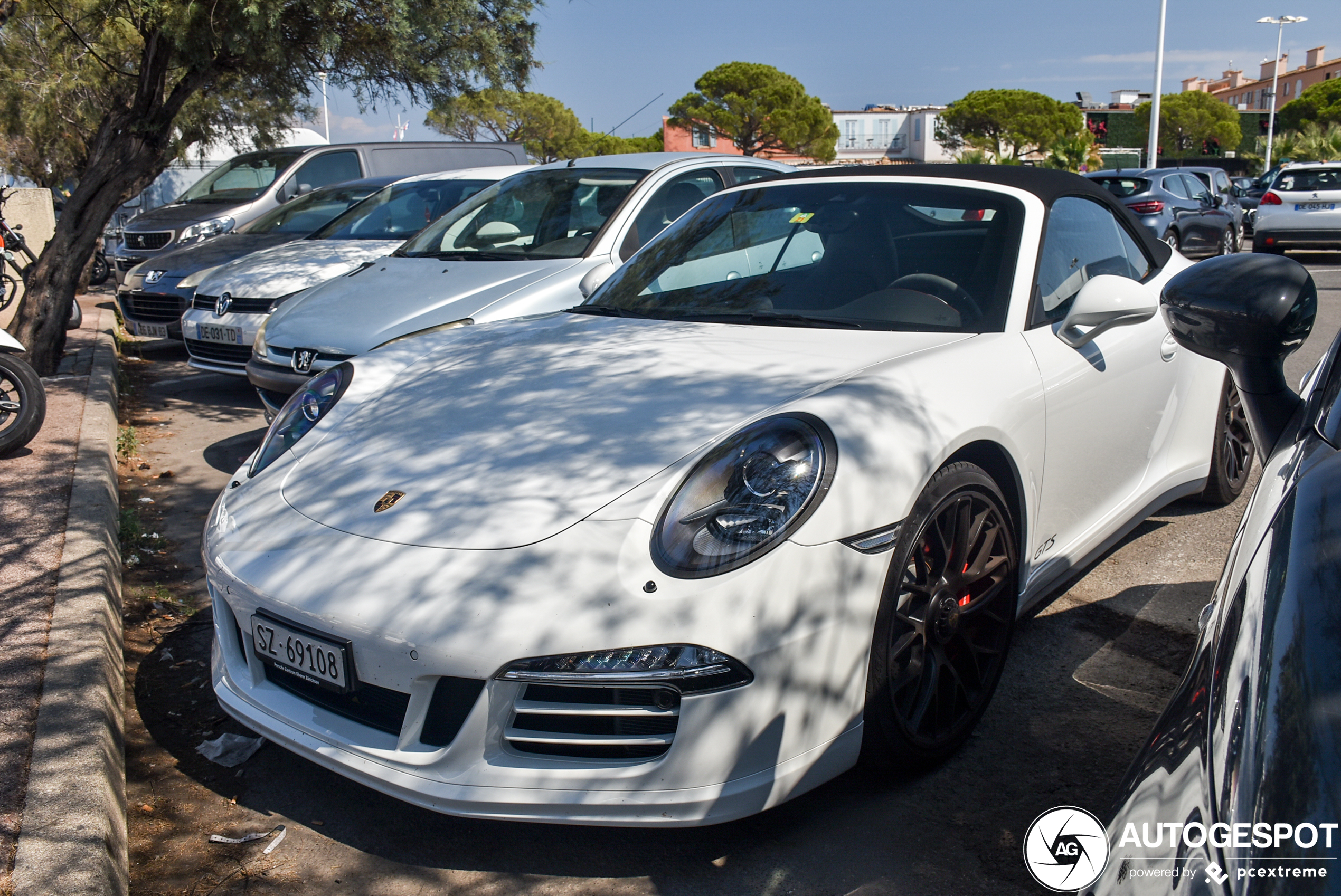 Porsche 991 Carrera 4 GTS Cabriolet MkI