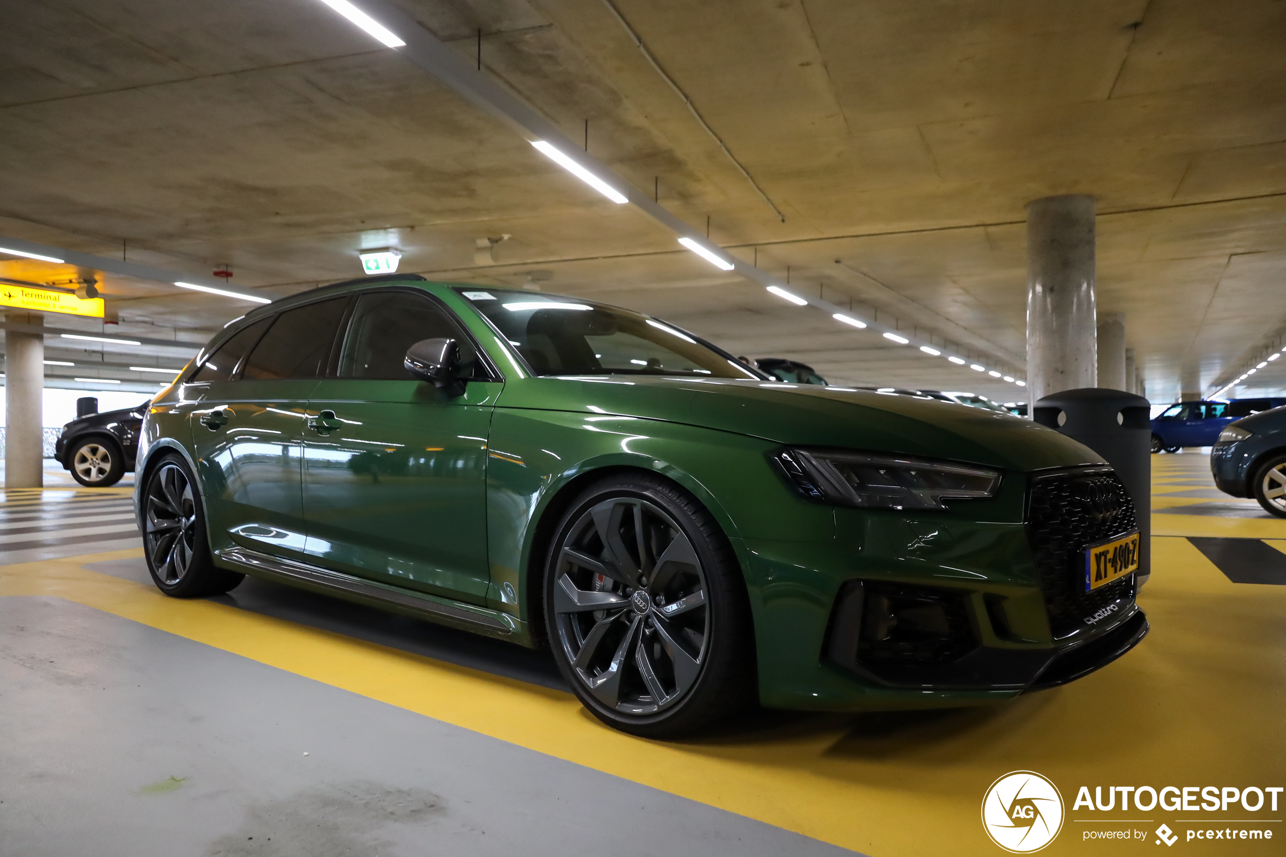 Audi RS4 Avant B9