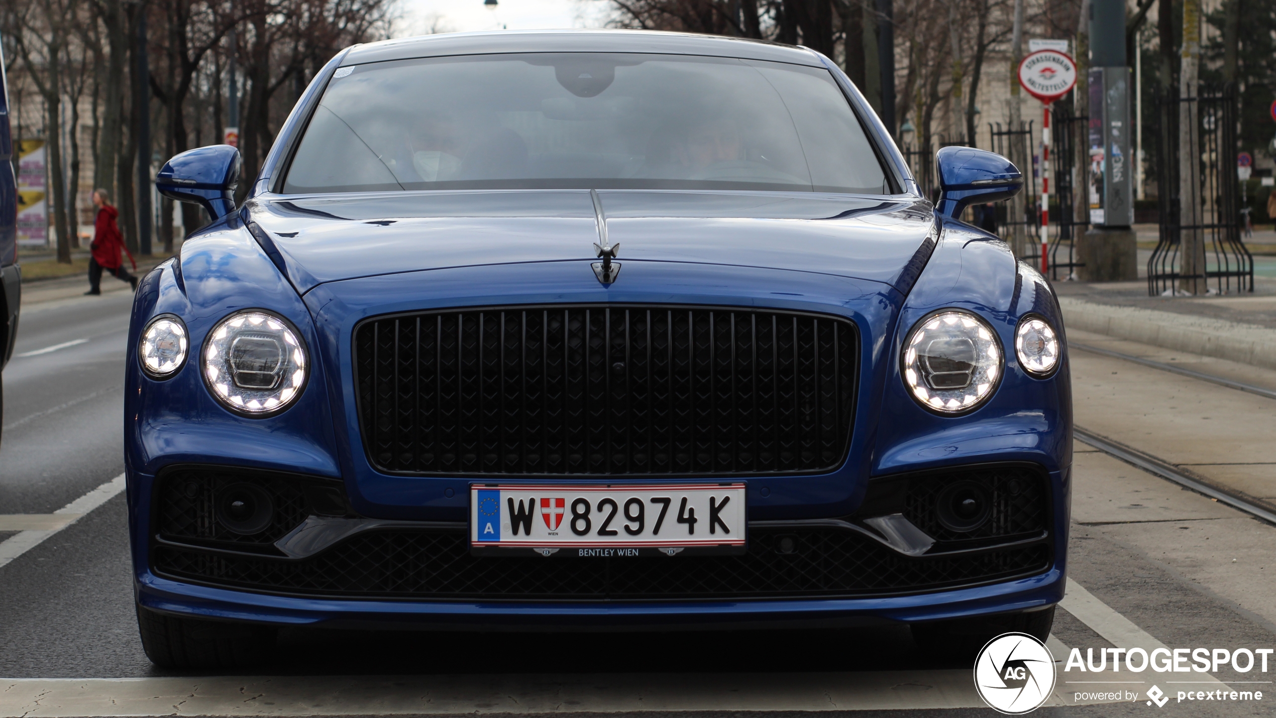 Bentley Flying Spur V8 2021 First Edition