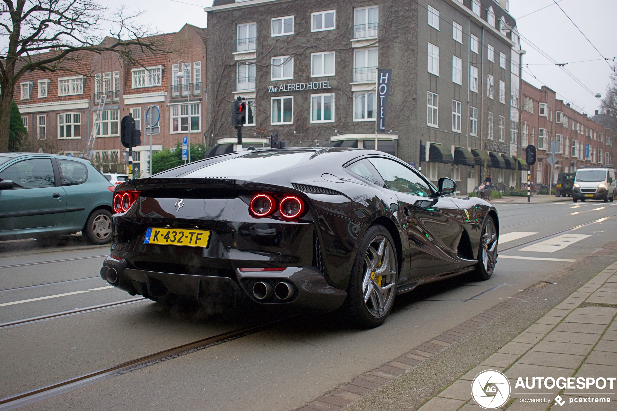 Ferrari 812 Superfast