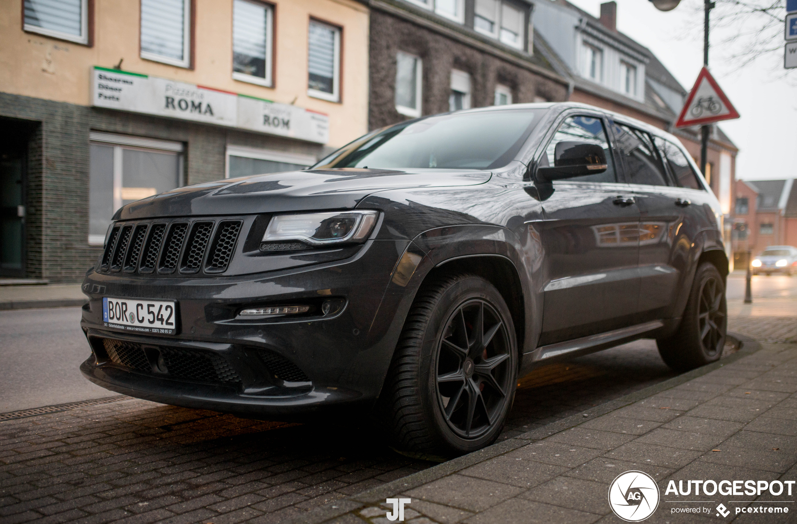 Jeep Grand Cherokee SRT 2013