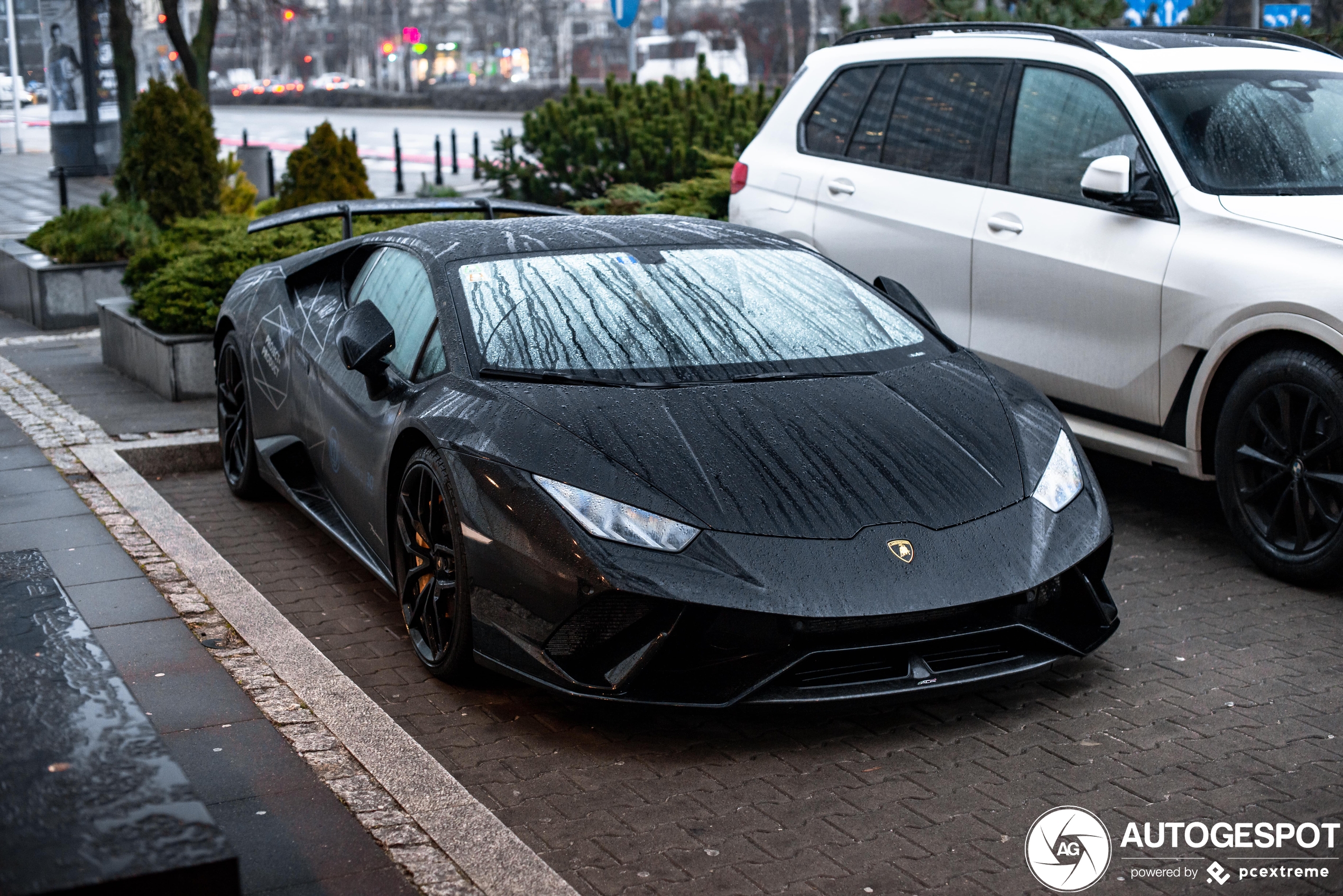 Lamborghini Huracán LP640-4 Performante