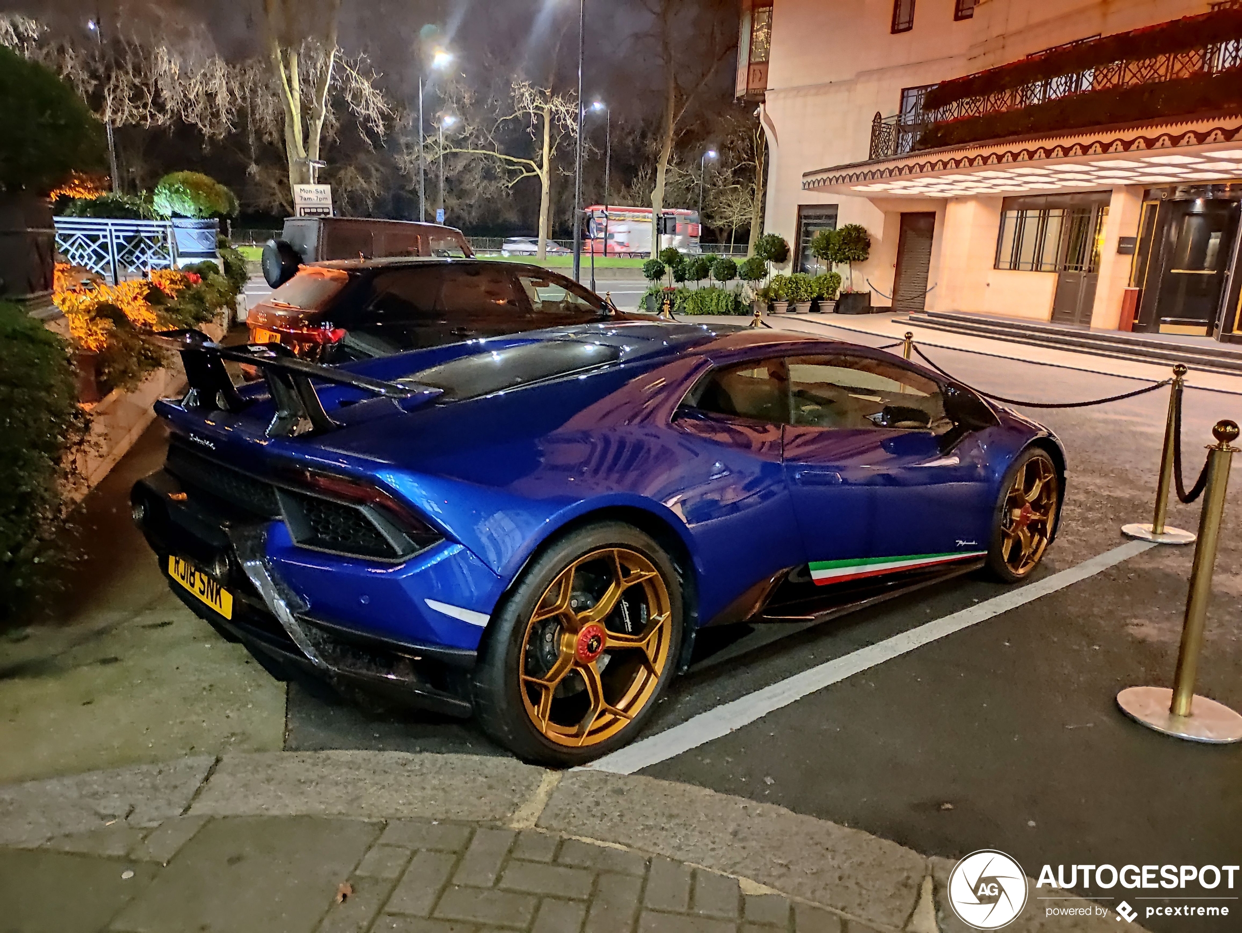 Lamborghini Huracán LP640-4 Performante