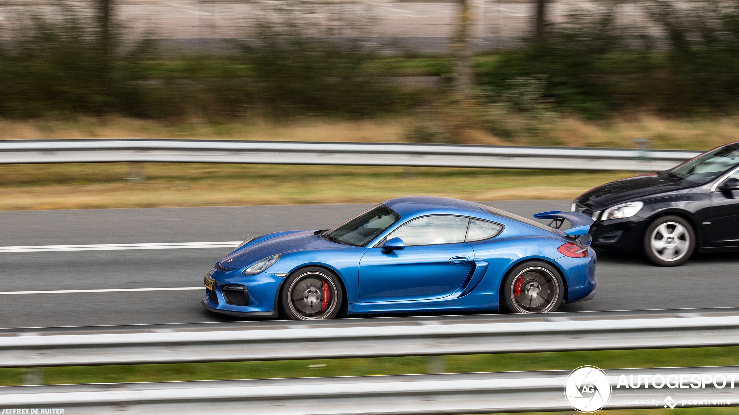 Porsche 981 Cayman GT4