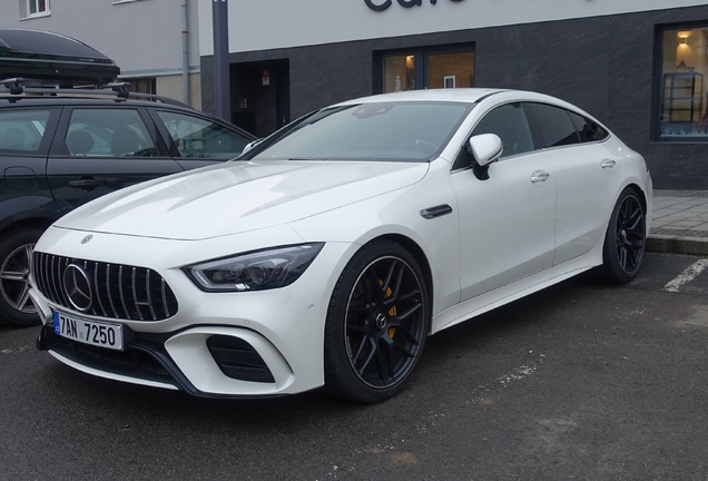 Mercedes-AMG GT 63 X290