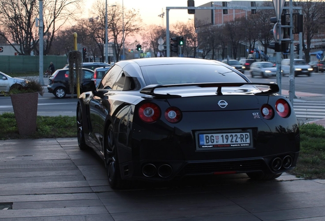 Nissan GT-R 2011